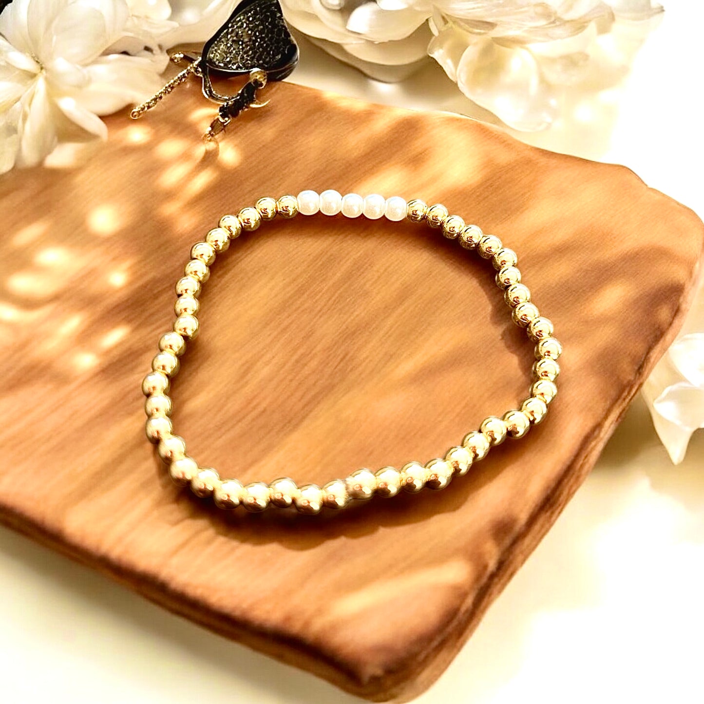 Gold & Pearl Bead Bracelet