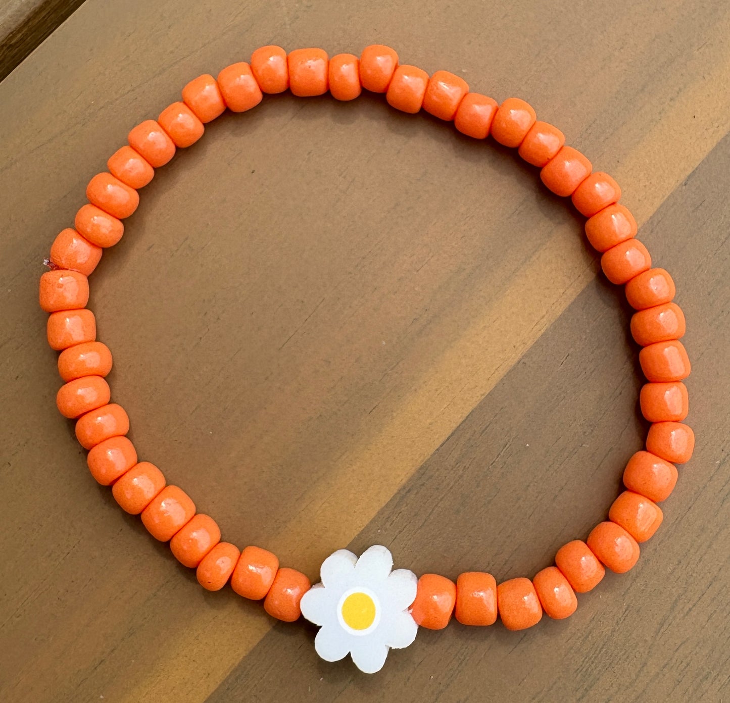 Daisy Pop Tiger Orange Beaded Bracelet