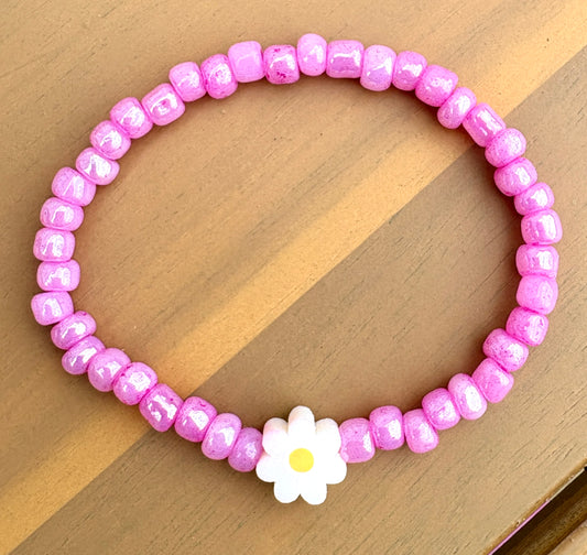 Daisy Pop Bumblegum Pink Beaded Bracelet