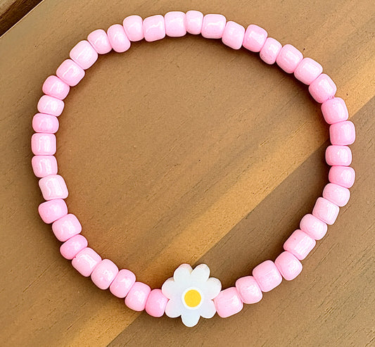 Daisy Pop Baby Pink Beaded Bracelet