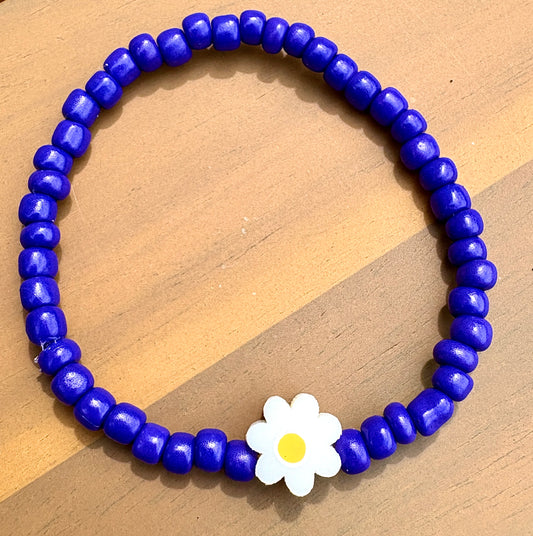 Daisy Pop Deep Blue Beaded Bracelet