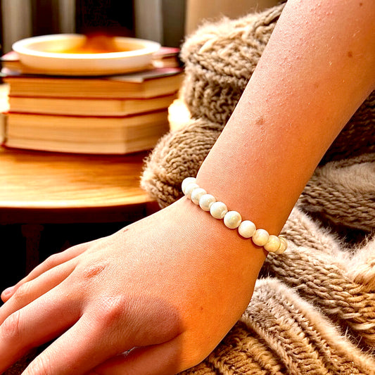 Pearlescent Bead Bracelet